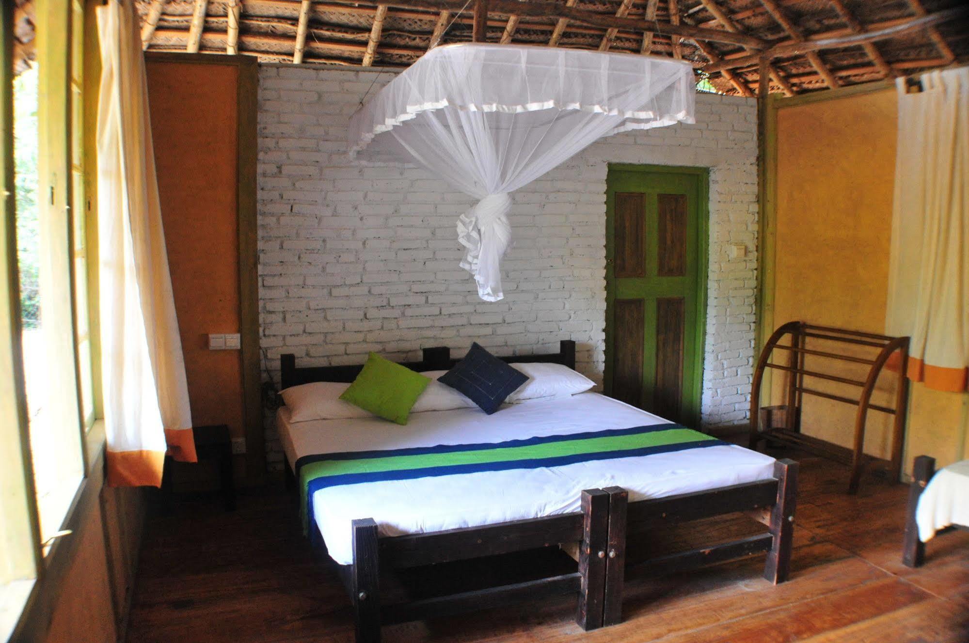 Back Of Beyond - Wild Haven Villa Sigiriya Luaran gambar