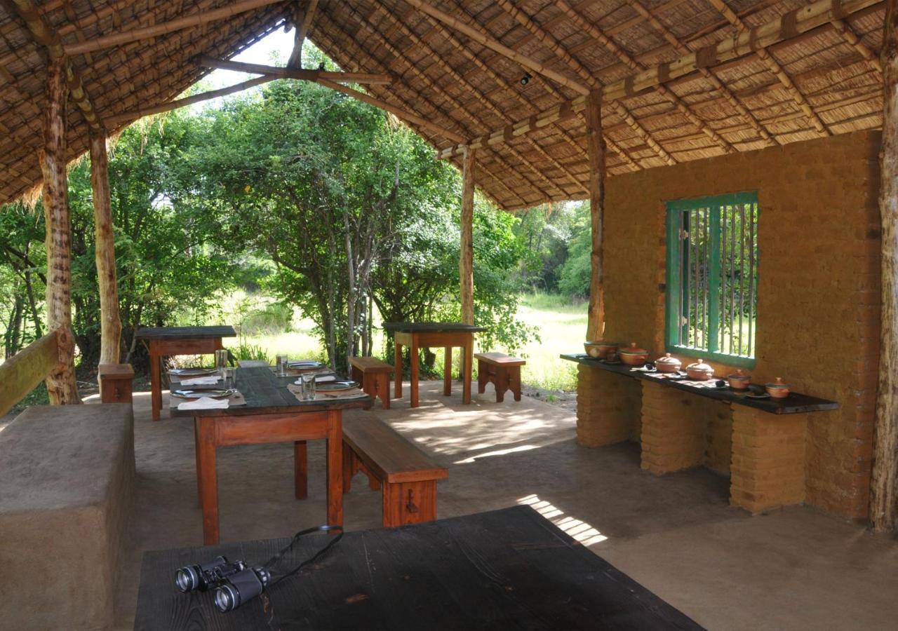 Back Of Beyond - Wild Haven Villa Sigiriya Luaran gambar